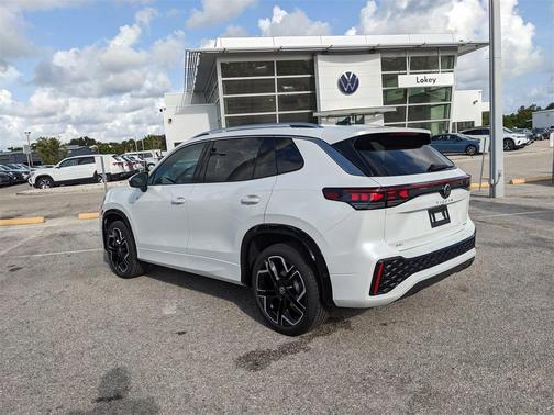 2025 Volkswagen Tiguan 2.0T SEL R-Line 4MOTION