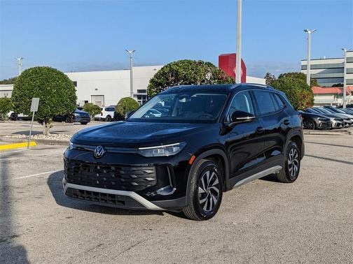 2025 Volkswagen Tiguan 2.0T S