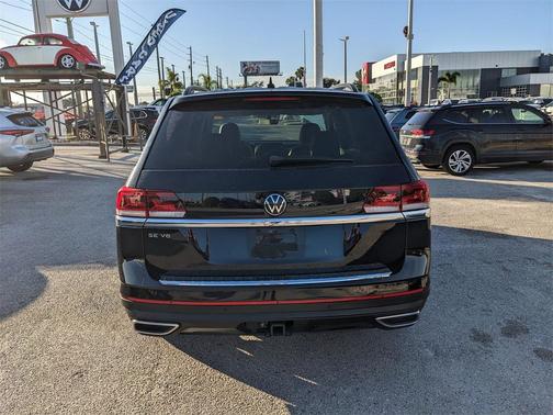 2022 Volkswagen Atlas 3.6L SE w/Technology