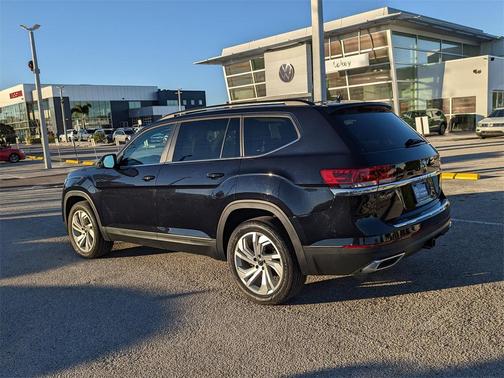 2022 Volkswagen Atlas 3.6L SE w/Technology