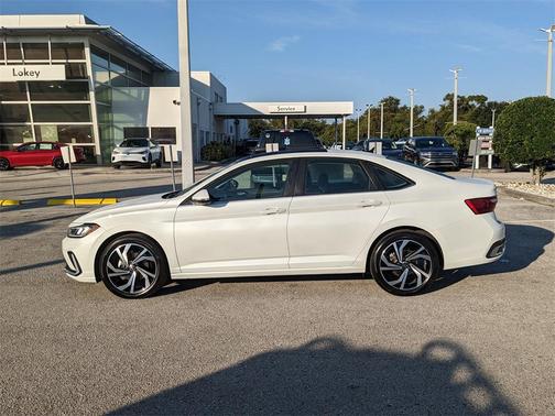 2025 Volkswagen Jetta 1.5T SEL