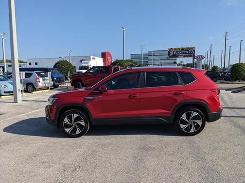 2024 Volkswagen Taos 1.5T SE