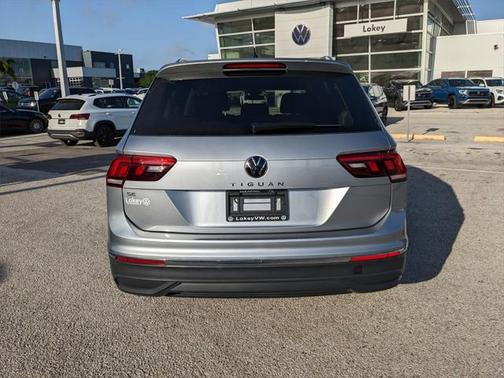 2024 Volkswagen Tiguan 2.0T SE