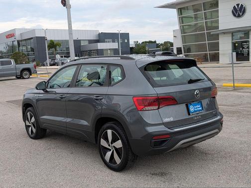 Platinum Gray Metallic 2024 Volkswagen Taos 1.5T S