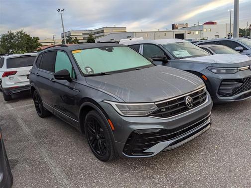 2022 Volkswagen Tiguan 2.0T SE R-Line Black