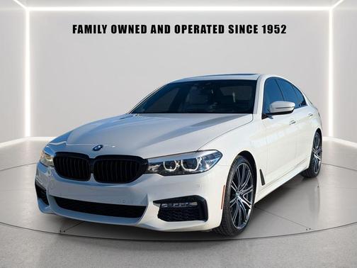 Alpine White 2018 BMW 540 540i