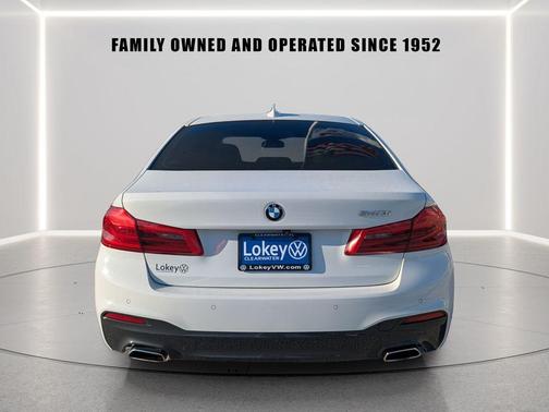 Alpine White 2018 BMW 540 540i