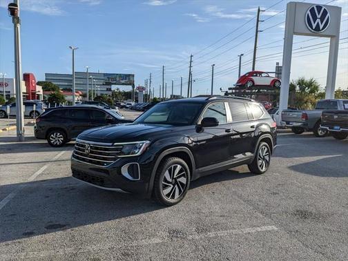 2024 Volkswagen Atlas 2.0T SE w/Technology