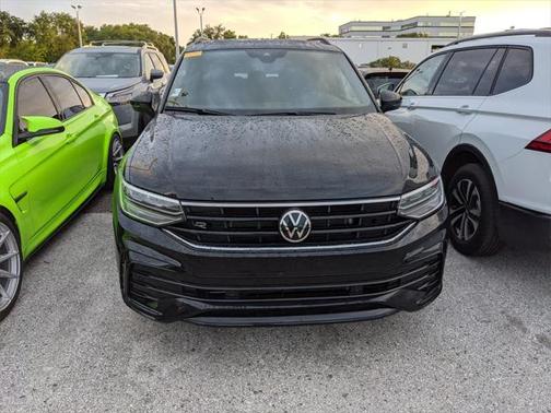 2024 Volkswagen Tiguan 2.0T SE R-Line Black