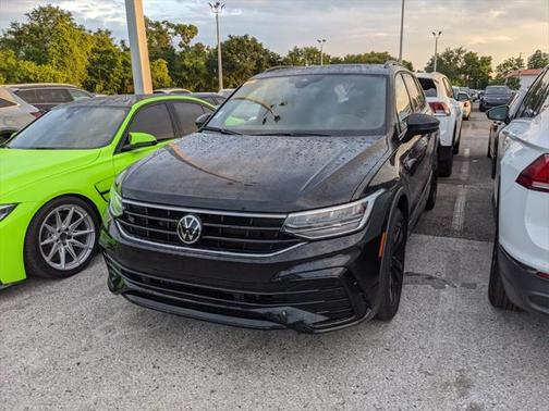 2024 Volkswagen Tiguan 2.0T SE R-Line Black