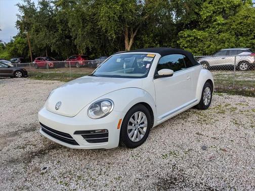 2018 Volkswagen Beetle 2.0T S