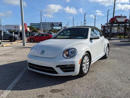 2018 Volkswagen Beetle 2.0T S