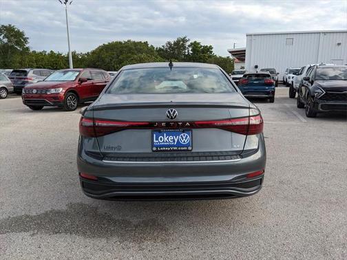 2025 Volkswagen Jetta 1.5T SE