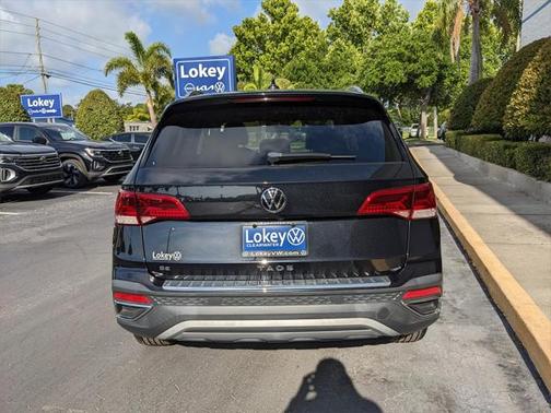 2022 Volkswagen Taos 1.5T SE