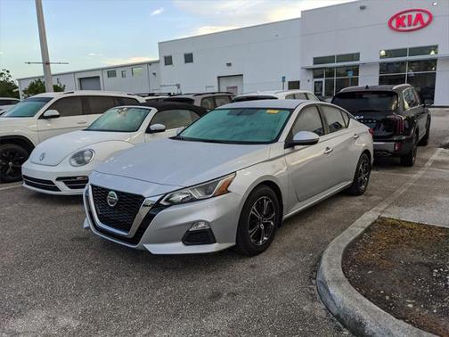 2020 Nissan Altima S FWD