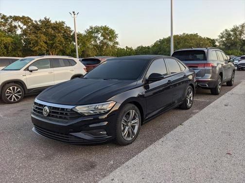 2021 Volkswagen Jetta 1.4T R-Line