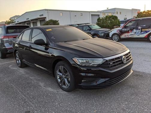 2021 Volkswagen Jetta 1.4T R-Line