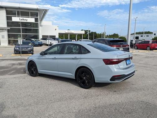2025 Volkswagen Jetta 1.5T SE
