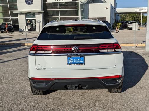 2024 Volkswagen Atlas Cross Sport 2.0T SE w/Technology