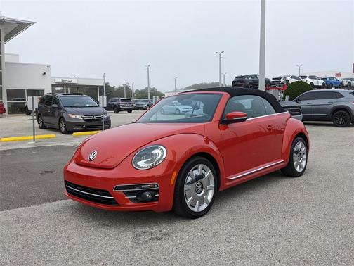 2019 Volkswagen Beetle 2.0T SE