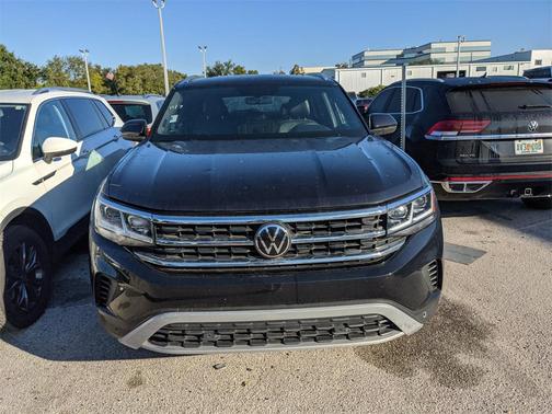 2023 Volkswagen Atlas Cross Sport 3.6L V6 SE w/Technology