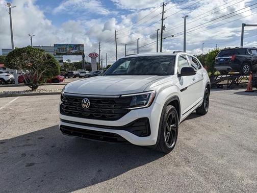 2025 Volkswagen Atlas Cross Sport 2.0T SEL