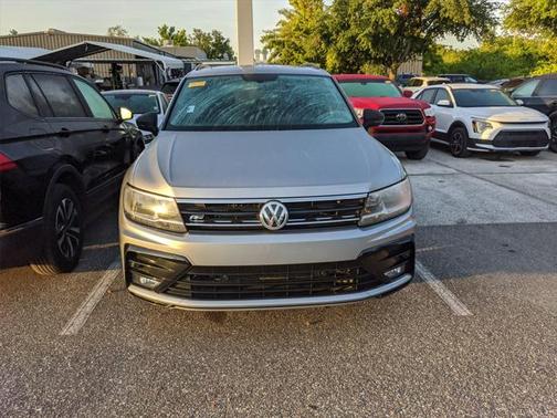 2020 Volkswagen Tiguan 2.0T SE R-Line Black