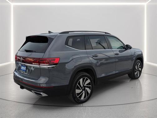 2026 Volkswagen Atlas 2.0T SE w/Technology 4MOTION