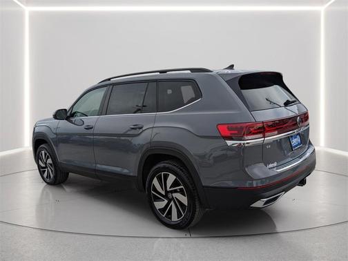 2026 Volkswagen Atlas 2.0T SE w/Technology 4MOTION