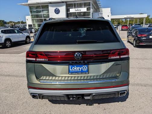 2025 Volkswagen Atlas 2.0T Peak Edition