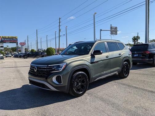 2025 Volkswagen Atlas 2.0T Peak Edition
