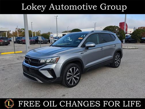 2024 Volkswagen Taos 1.5T SE