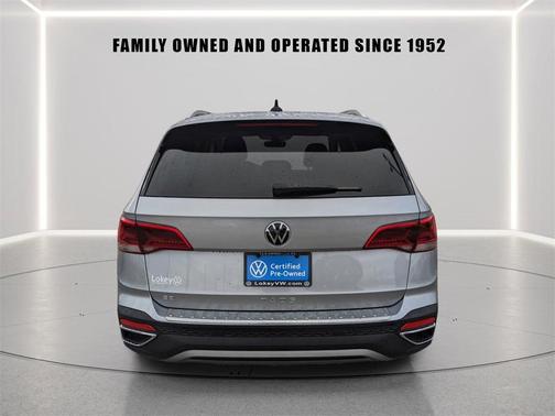 2024 Volkswagen Taos 1.5T SE