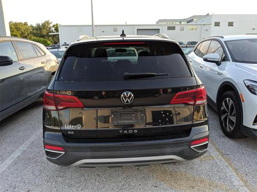 2022 Volkswagen Taos 1.5T SE