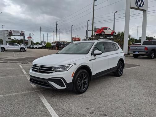 2024 Volkswagen Tiguan 2.0T SE