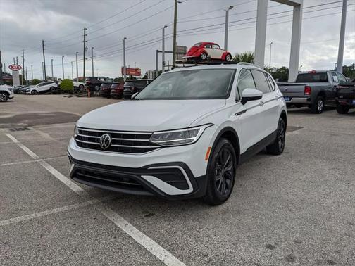 2024 Volkswagen Tiguan 2.0T SE