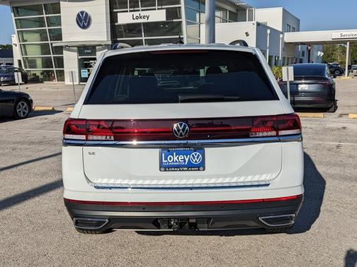 2025 Volkswagen Atlas 2.0T SE w/Technology