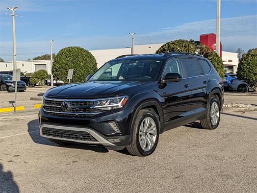 2023 Volkswagen Atlas 2.0T SE w/Technology