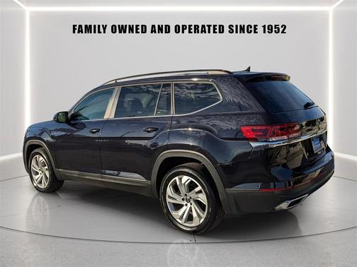 2023 Volkswagen Atlas 2.0T SE w/Technology