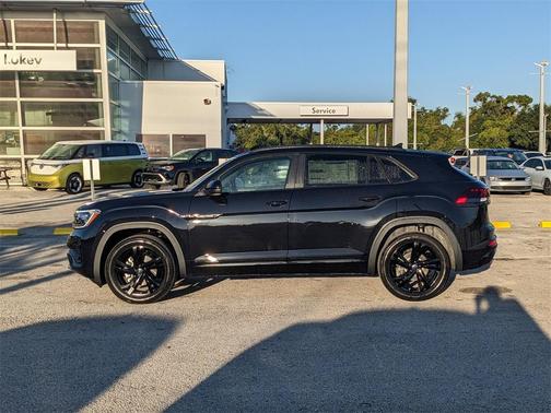 2026 Volkswagen Atlas Cross Sport 2.0T SEL