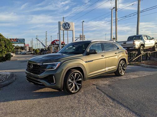 2026 Volkswagen Atlas Cross Sport 2.0T SEL Premium