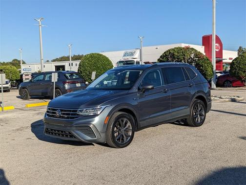 2022 Volkswagen Tiguan 2.0T SE
