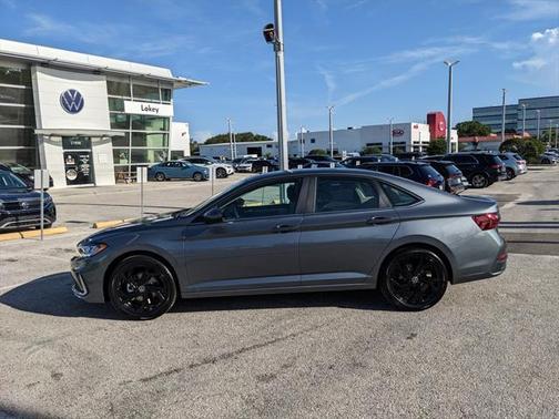 2025 Volkswagen Jetta 1.5T SE