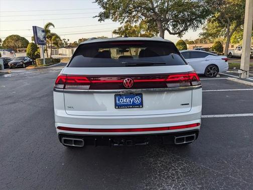 2025 Volkswagen Atlas Cross Sport 2.0T SEL Premium