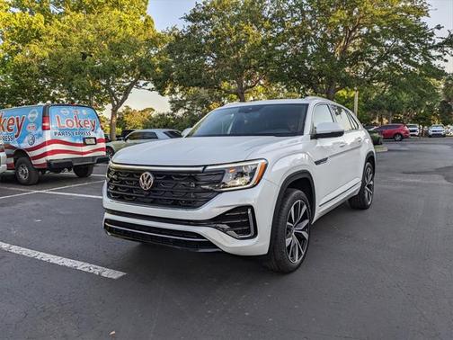2025 Volkswagen Atlas Cross Sport 2.0T SEL Premium