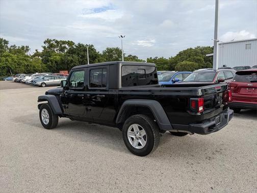2023 Jeep Gladiator Sport S
