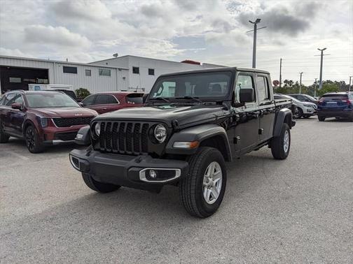 2023 Jeep Gladiator Sport S