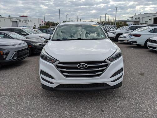 2018 Hyundai TUCSON SE