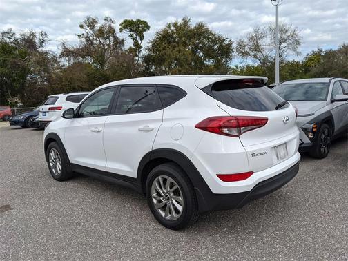 2018 Hyundai TUCSON SE