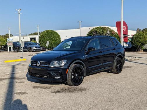 2021 Volkswagen Tiguan 2.0T SE R-Line Black